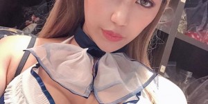 【大发娱乐】魅惑感美艷舞者「Feifei 菲菲」，超吸睛爆乳造型讓人頭暈！