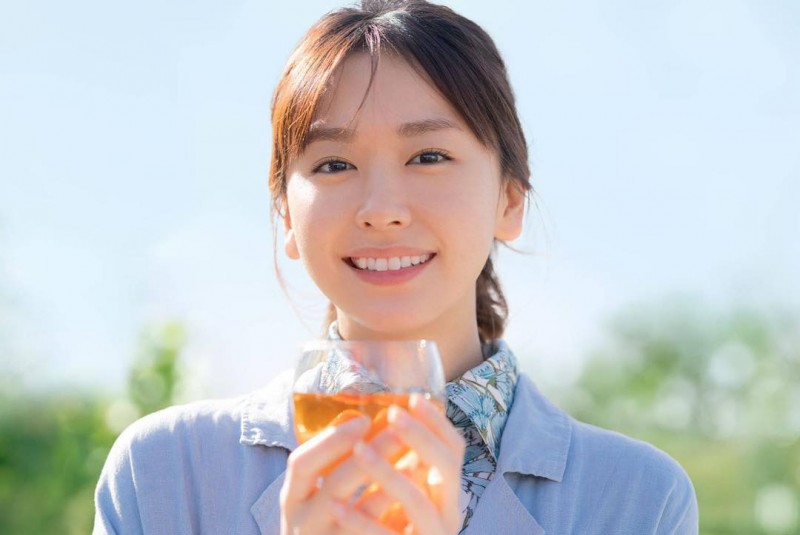 正又能幹！新垣結衣《非獸性男女》精準詮釋完美OL　編劇跪謝：感謝結衣出生在世上